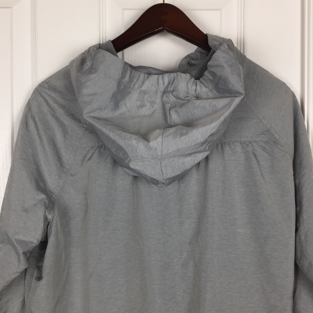 Forever 21 Large Lightweight Silver Jacket - image 8